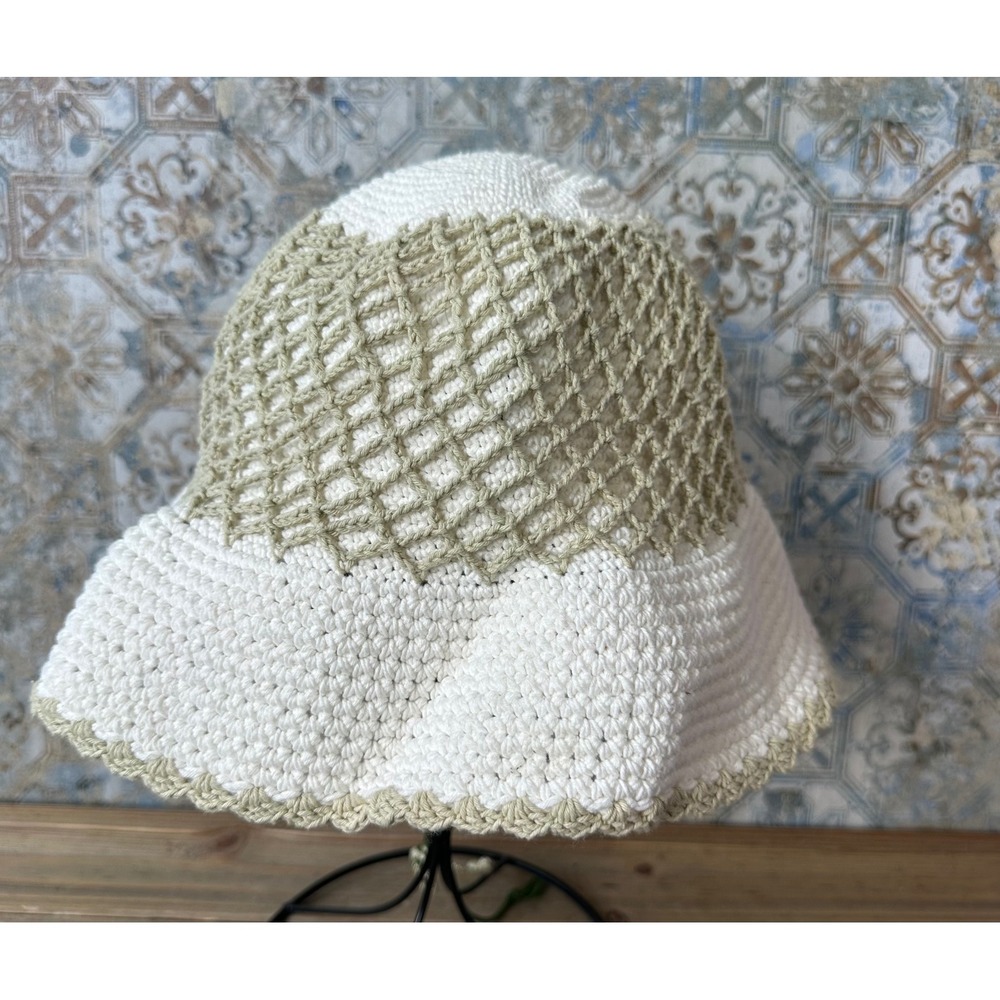 Liz Claiborne Bucket Hat Crochet Mesh Boho Womens OS Cream Green